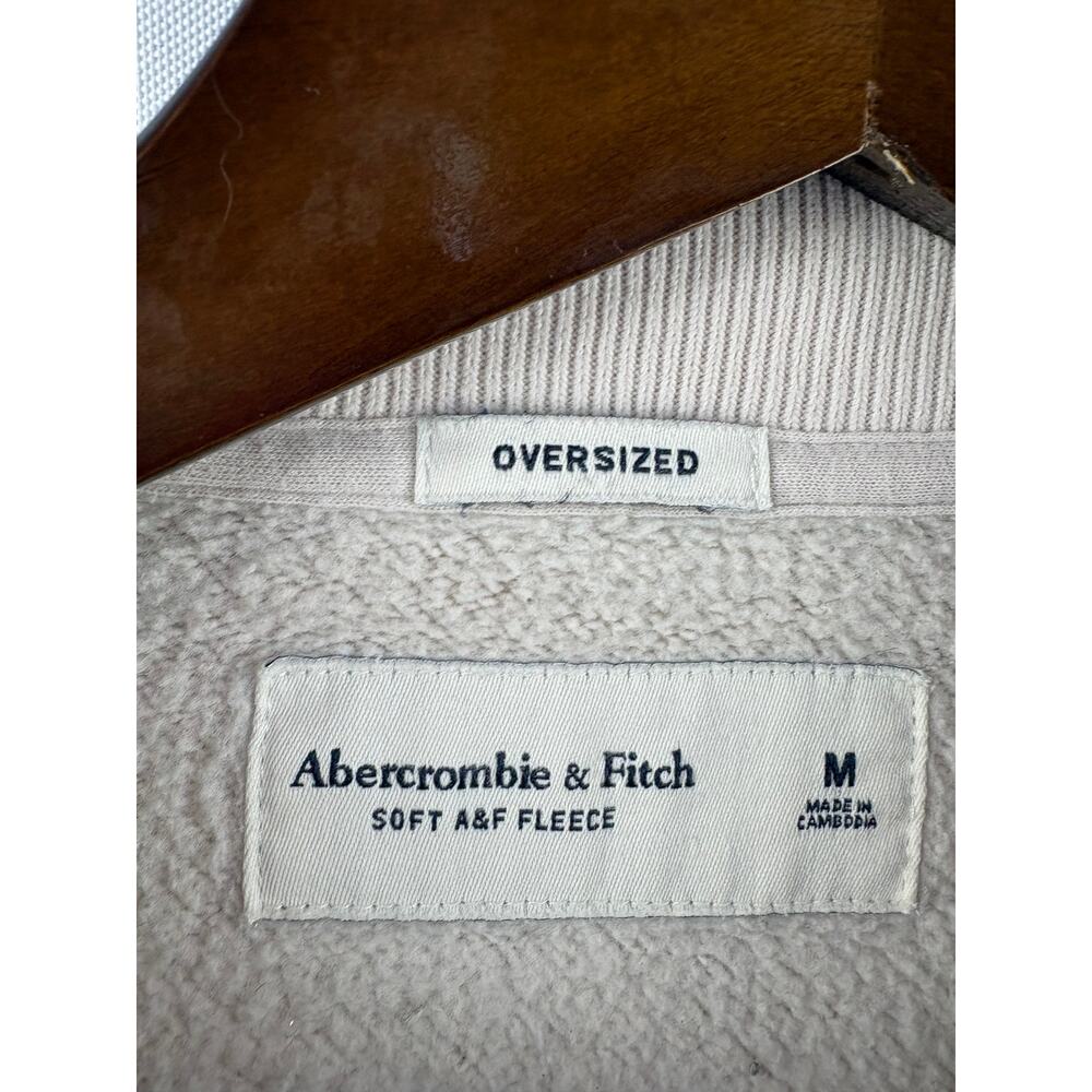 Men’s Abercrombie & Fitch Medium Cream Oversized Crewneck - Picture 4 of 5